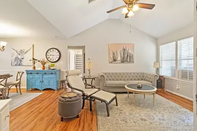 11095 Royal Forest Drive, Conroe, TX 77303 - Photo 4