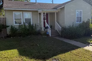 1406 Kirwin St, Galveston, TX 77551 - Photo 1