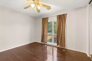 4134 Lakepointe Forest Dr, Seabrook, TX 77586 - Photo 30