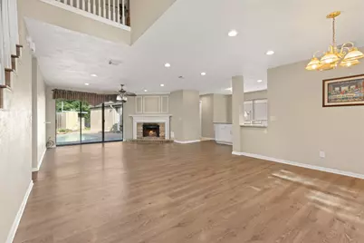 4134 Lakepointe Forest Drive, Seabrook, TX 77586 - Photo 4