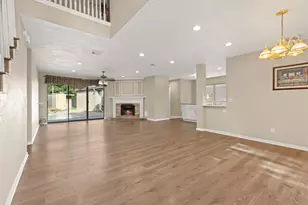 4134 Lakepointe Forest Dr, Seabrook, TX 77586 - Photo 4