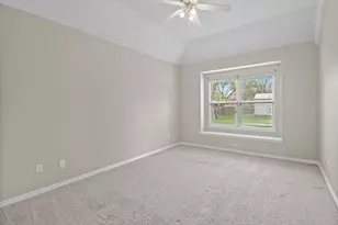 10 Hickory Ln, Dayton, TX 77535 - Photo 14