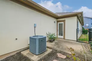 3521 Clearview Cir, Houston, TX 77025 - Photo 8