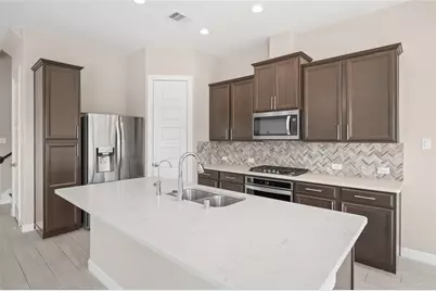 10013 Steeple Farms Drive, Houston, TX 77080 - Photo 4