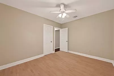 1404 Munger Street, Houston, TX 77023 - Photo 16