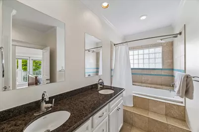 315 W 15th Street, Houston, TX 77008 - Photo 14