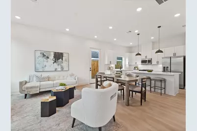 243 Rebecca Street #F, Houston, TX 77022 - Photo 4