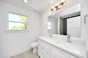 5722 Horton St, Houston, TX 77026 - Photo 26