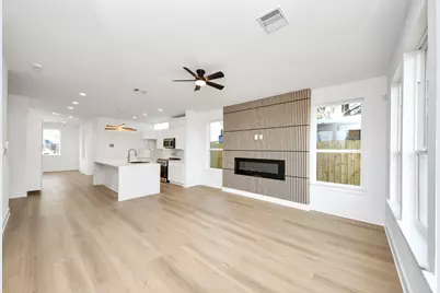 5722 Horton Street, Houston, TX 77026 - Photo 12