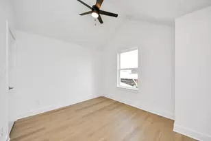 5722 Horton St, Houston, TX 77026 - Photo 16