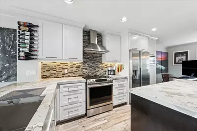 1900 Lakeside Drive, Seabrook, TX 77586 - Photo 2