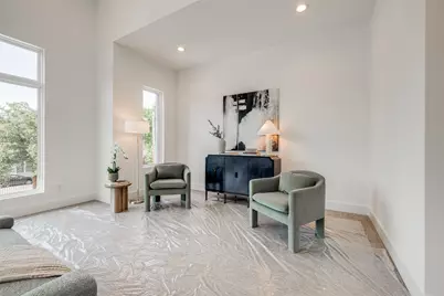 1634 Castle Court, Houston, TX 77006 - Photo 22