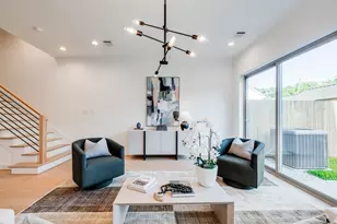 1634 Castle Ct, Houston, TX 77006 - Photo 20