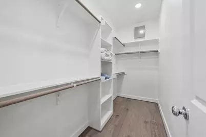 6338 Paddington Bend Drive, Houston, TX 77008 - Photo 20