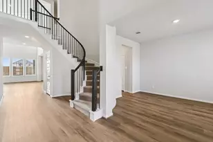 2715 Clapbread Ln, Rosenberg, TX 77471 - Photo 2