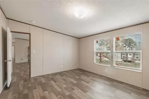 531 Canal Dr, Point Blank, TX 77364 - Photo 22