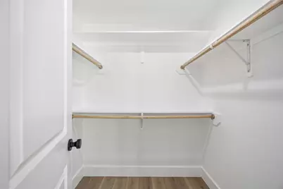 801 E 32nd 1/2 Street, Houston, TX 77022 - Photo 22