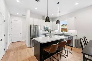 1309 Noble St, Houston, TX 77009 - Photo 6