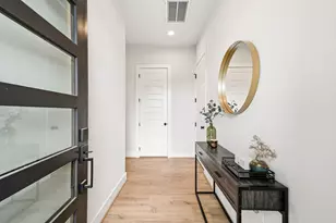 1309 Noble St, Houston, TX 77009 - Photo 2
