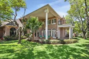 38 Scotsmoor Ct, Sugar Land, TX 77479 - Photo 2