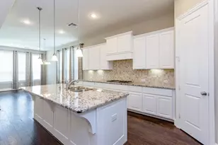 4214 Quiet Dawn Ln, Sugar Land, TX 77479 - Photo 12