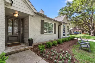 1534 Ashford Hollow Ln, Houston, TX 77077 - Photo 2