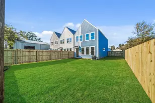 3424 Elser St, Houston, TX 77009 - Photo 24