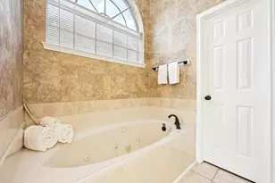 2202 Castle Bay Dr, League City, TX 77573 - Photo 28