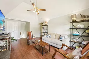 2202 Castle Bay Dr, League City, TX 77573 - Photo 32