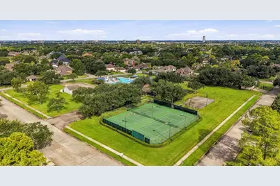 4310 Masters Drive, League City, TX 77573 - Photo 36