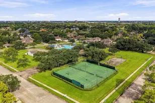 4310 Masters Dr, League City, TX 77573 - Photo 38