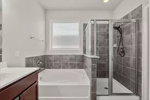 4114 W Bayou Maison Cir, Dickinson, TX 77539 - Photo 16