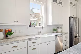 10 Mariner Pass, Galveston, TX 77554 - Photo 20