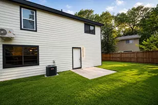 3 Kino Ct, The Woodlands, TX 77380 - Photo 10