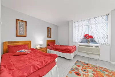 7520 Hornwood Drive 207W, Houston, TX 77036 - Photo 14