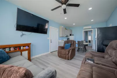 1015 Fm 960 Road, El Campo, TX 77437 - Photo 6