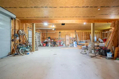 1015 Fm 960 Road, El Campo, TX 77437 - Photo 22
