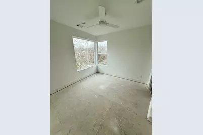 5705 Feagan Street, Houston, TX 77007 - Photo 14