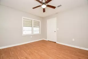 919 Forest Oaks Dr, Houston, TX 77017 - Photo 12