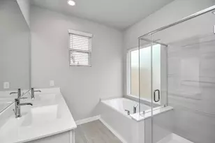 18542 Athena Flower Dr, Fresno, TX 77545 - Photo 16