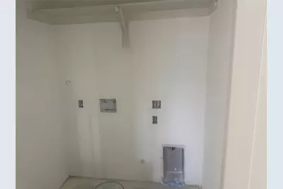 12802 Buffalo Wells Drive, Houston, TX 77045 - Photo 8