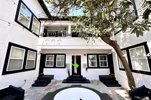 415 Fairview Ave, Houston, TX 77006 - Photo 2