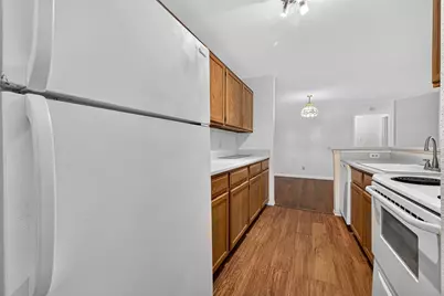 10725 Braes Bend Drive, Houston, TX 77071 - Photo 18