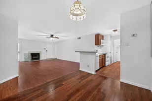 10725 Braes Bend Dr, Houston, TX 77071 - Photo 14