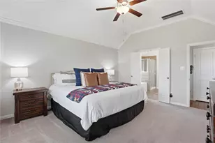 9218 Regan Wy, Mont Belvieu, TX 77523 - Photo 20