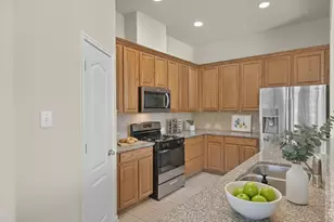 39 Butternut Grove Place, Tomball, TX 77375 - Photo 10