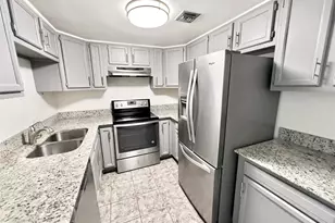 2016 Main St, Houston, TX 77002 - Photo 2