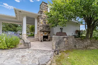 1007 Fm 390 E, Brenham, TX 77833 - Photo 36