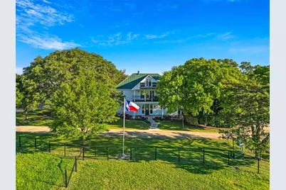 1007 Fm 390 E, Brenham, TX 77833 - Photo 4