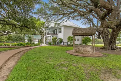 1007 Fm 390 E, Brenham, TX 77833 - Photo 14